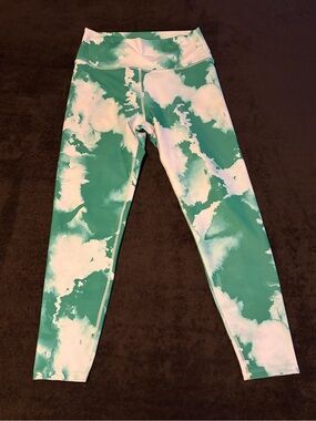 Sage Green Cloud Tie-Dye Leggings
